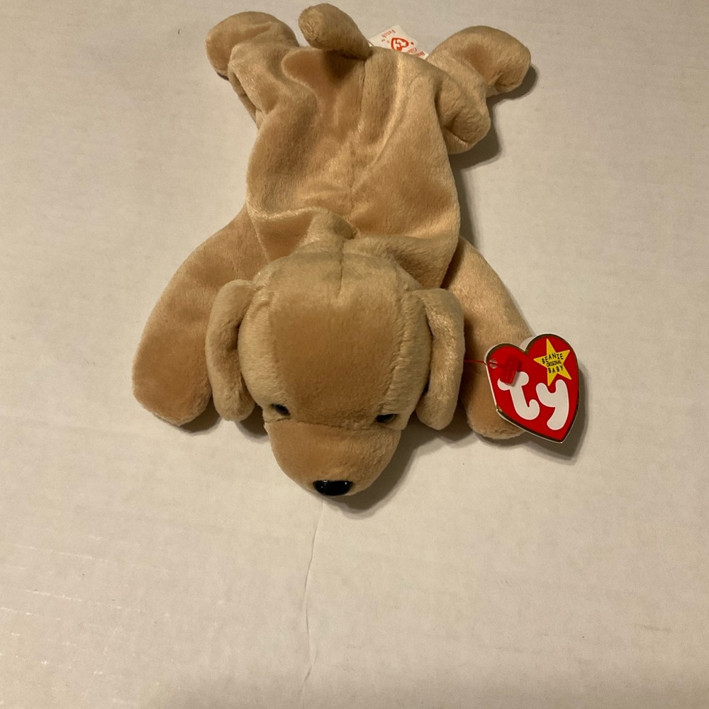 Fetch the Golden Retriever Dog Ty The Beanie Babies Collection February 4, 1997